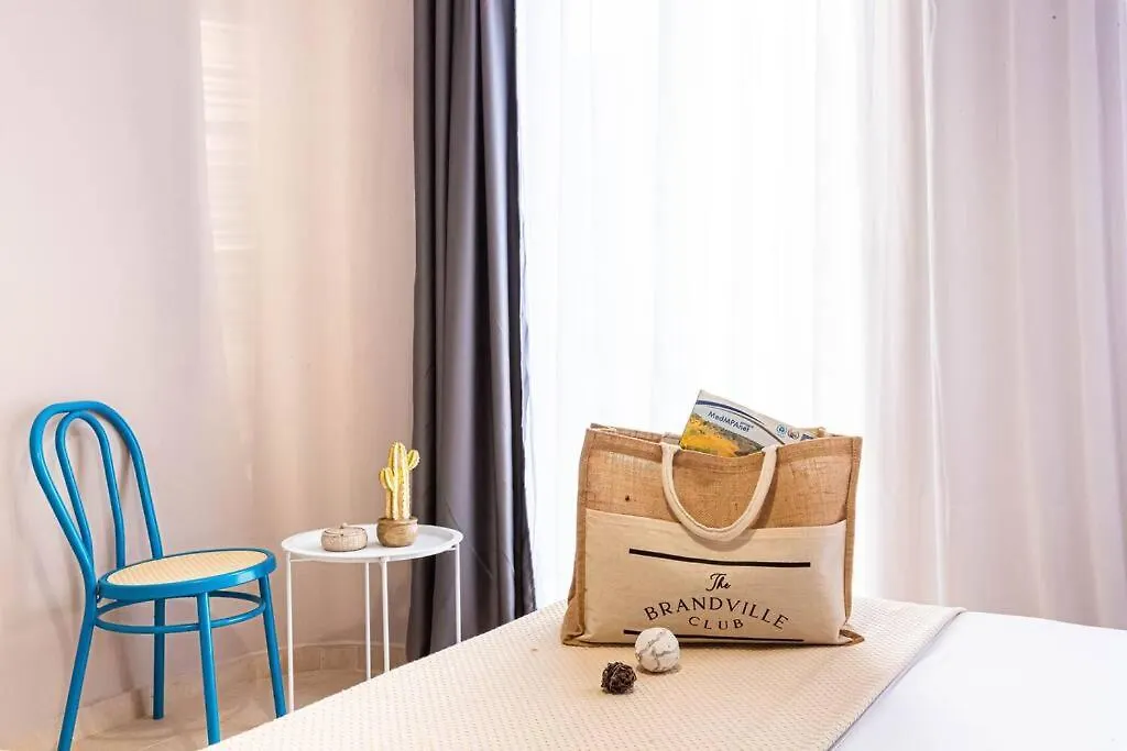 Himara City 21 - Central, Beach Access Апартаменты Химара